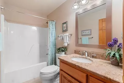 1717 Emerald Drive, Green Bay, WI 54311 - Photo 32