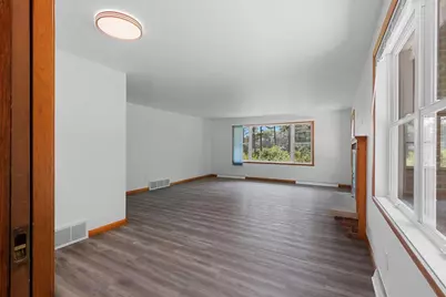 281 Roselawn Boulevard, Green Bay, WI 54301 - Photo 14