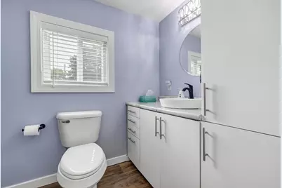 1110 Wirtz Avenue, Green Bay, WI 54304 - Photo 12