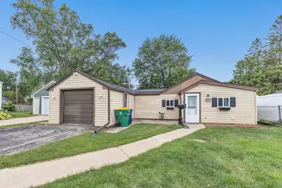 1110 Wirtz Avenue, Green Bay, WI 54304 - Photo 2