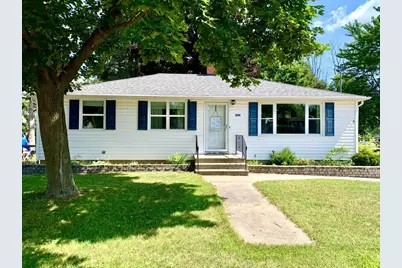 1824 Glenview Avenue, Green Bay, WI 54303 - Photo 1