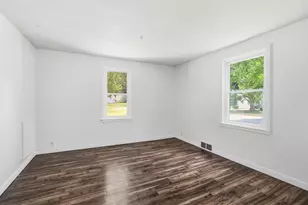 708 State St, Menasha, WI 54952 - Photo 10