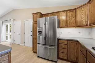 W6741 Lydia Ln, Appleton, WI 54915 - Photo 10
