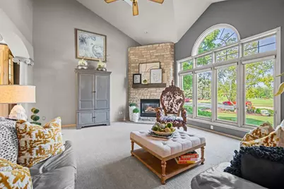 2920 Circle Oaks Lane, Green Bay, WI 54313 - Photo 10