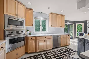 2920 Circle Oaks Ln, Green Bay, WI 54313 - Photo 18