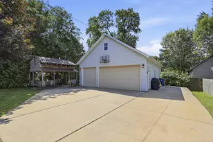 709 2nd St, Menasha, WI 54952 - Photo 22