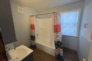 1202 Stuart St, Green Bay, WI 54301 - Photo 14