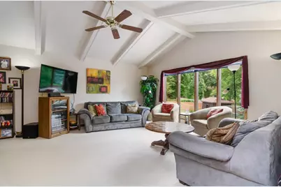 1421 Harbor Springs Circle, Green Bay, WI 54311 - Photo 16