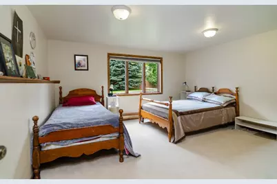 1421 Harbor Springs Circle, Green Bay, WI 54311 - Photo 50