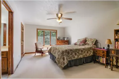 1421 Harbor Springs Circle, Green Bay, WI 54311 - Photo 34