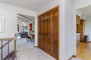 1421 Harbor Springs Cir, Green Bay, WI 54311 - Photo 6