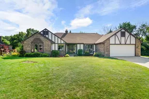 1421 Harbor Springs Cir, Green Bay, WI 54311 - Photo 70