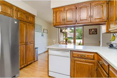 1421 Harbor Springs Circle, Green Bay, WI 54311 - Photo 22