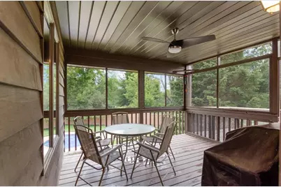 1421 Harbor Springs Circle, Green Bay, WI 54311 - Photo 32