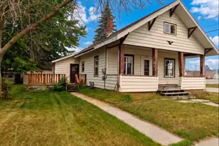 1018 Lowell St, Two Rivers, WI 54241 - Photo 1