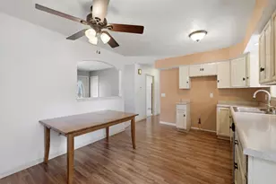 1213 W 11th Ave, Oshkosh, WI 54902 - Photo 10