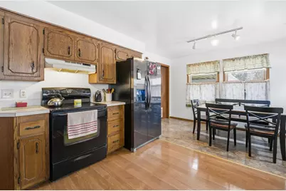 1928 S Lawe Street, Appleton, WI 54915 - Photo 8