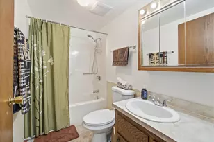 1928 S Lawe St, Appleton, WI 54915 - Photo 18