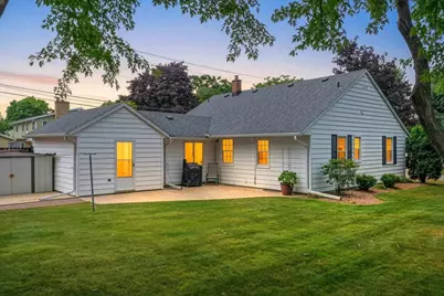 815 Dayton Street, Mayville, WI 53050 - Photo 2