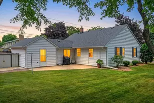 815 Dayton St, Mayville, WI 53050 - Photo 2