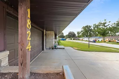 1824 Fiesta Lane, Green Bay, WI 54302 - Photo 6