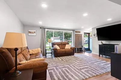1824 Fiesta Lane, Green Bay, WI 54302 - Photo 10