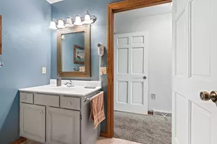 5299 Sunset Bluff Dr, Green Bay, WI 54311 - Photo 44