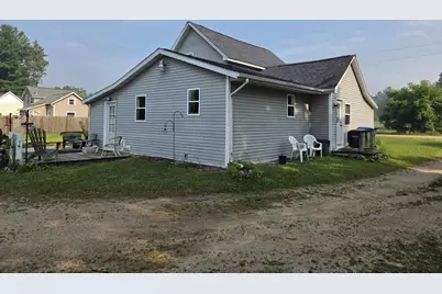 380 River Street, Wild Rose, WI 54984 - Photo 10