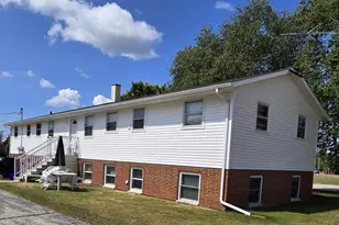 3419 Sayer Ave, Two Rivers, WI 54241 - Photo 4