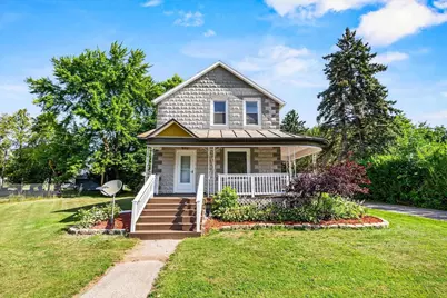 417 Madison Street, Oconto, WI 54153 - Photo 2