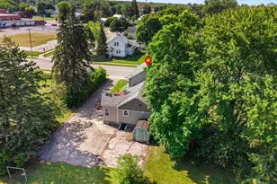 417 Madison St, Oconto, WI 54153 - Photo 48