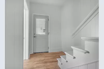 417 Madison Street, Oconto, WI 54153 - Photo 8