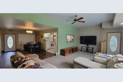 282 Muenter Avenue, Fond du Lac, WI 54935 - Photo 8