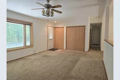N4015 County Road Ee, Redgranite, WI 54970 - Photo 8