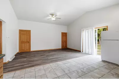 111 E Follet Street, Fond du Lac, WI 54935 - Photo 4
