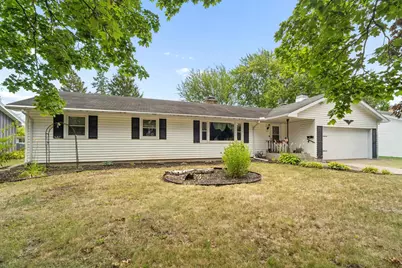 122 Fanna Street, Fond du Lac, WI 54935 - Photo 1