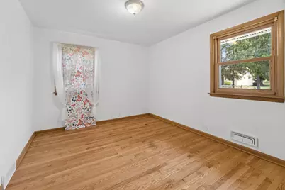 122 Fanna Street, Fond du Lac, WI 54935 - Photo 10