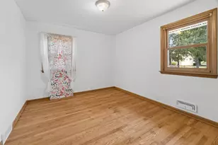 122 Fanna St, Fond du Lac, WI 54935 - Photo 10