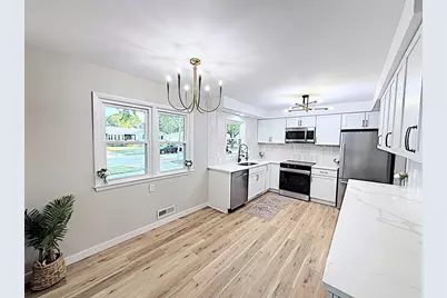 487 E McWillams Street, Fond du Lac, WI 54935 - Photo 4