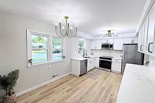487 E McWillams St, Fond du Lac, WI 54935 - Photo 4