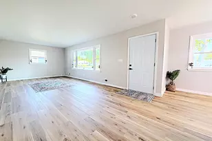 487 E McWillams St, Fond du Lac, WI 54935 - Photo 2