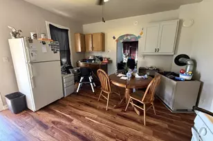 911 Smith St, Green Bay, WI 54302 - Photo 8