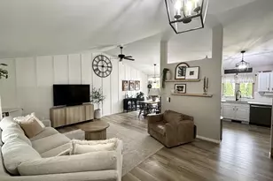 3238 Isaac Ln, Oshkosh, WI 54902 - Photo 6