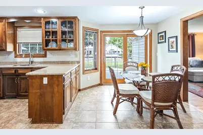 2645 Englewood Road, Green Bay, WI 54311 - Photo 16