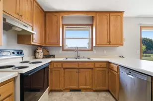 N9678 Hopfensperger Rd, Appleton, WI 54915 - Photo 8
