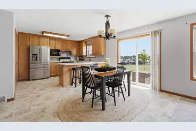 N9678 Hopfensperger Road, Appleton, WI 54915 - Photo 6