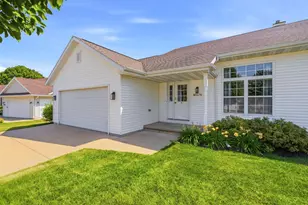 N9678 Hopfensperger Rd, Appleton, WI 54915 - Photo 24