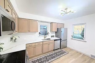 34 N Madison St, Chilton, WI 53014 - Photo 8