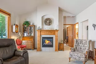 1048 Coronado Ct, Oneida, WI 54155 - Photo 8