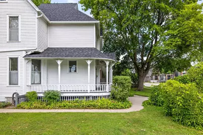 910 Cherry Street, Green Bay, WI 54301 - Photo 4